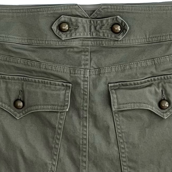 Guess green skirt - Picture 4 of 10